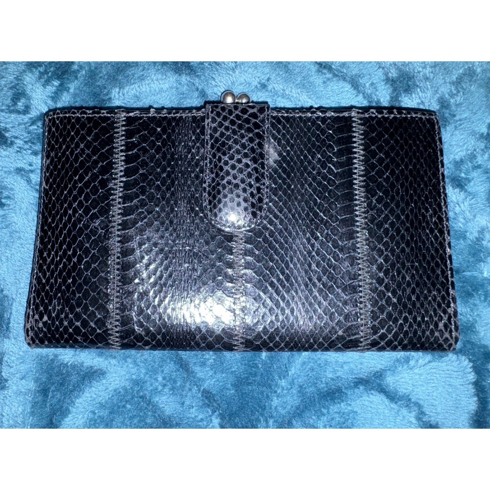 I Santi Italy Vintage Black Snakeskin Embossed Leather Kiss Lock Bifold Wallet
